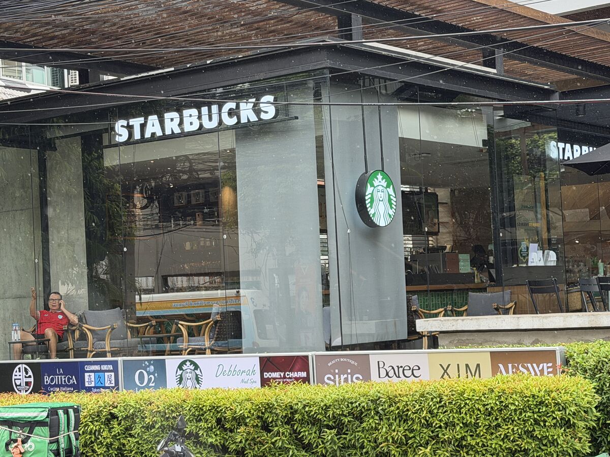 Starbucks - Cafe on Sukhumvit Soi 49 Bangkok